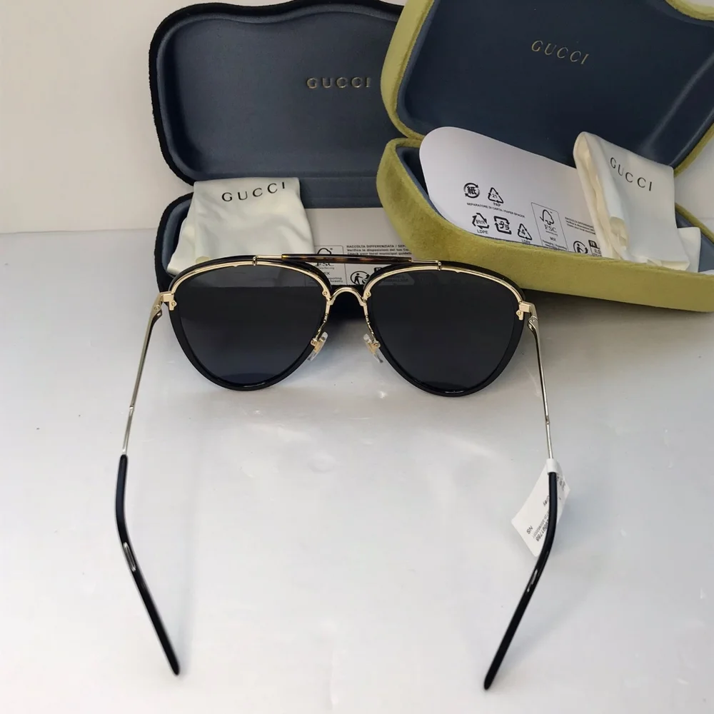 💯 Original Gucci GG0672S Unisex Aviator Sunglasses, Black/Grey